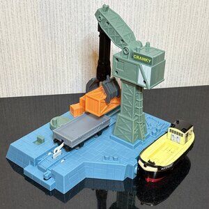Thomas Trackmaster Cranky at the Docks Hit Toy Destination Brendam Docking Yard